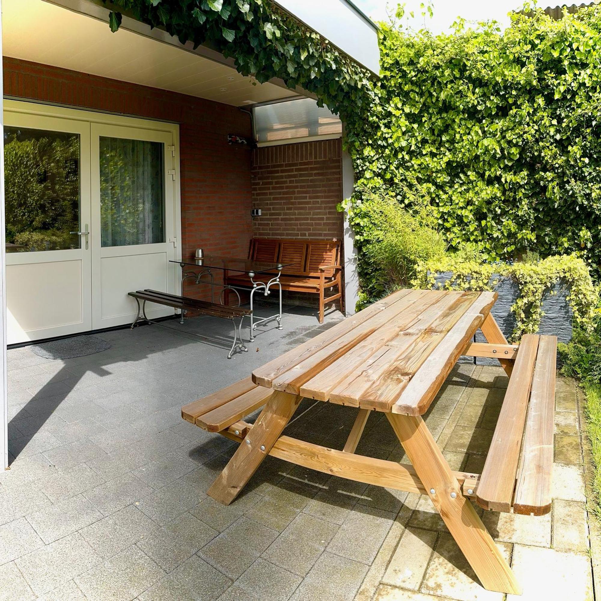 Rooi Bij De Knoptoren B&B Sint-Oedenrode Εξωτερικό φωτογραφία